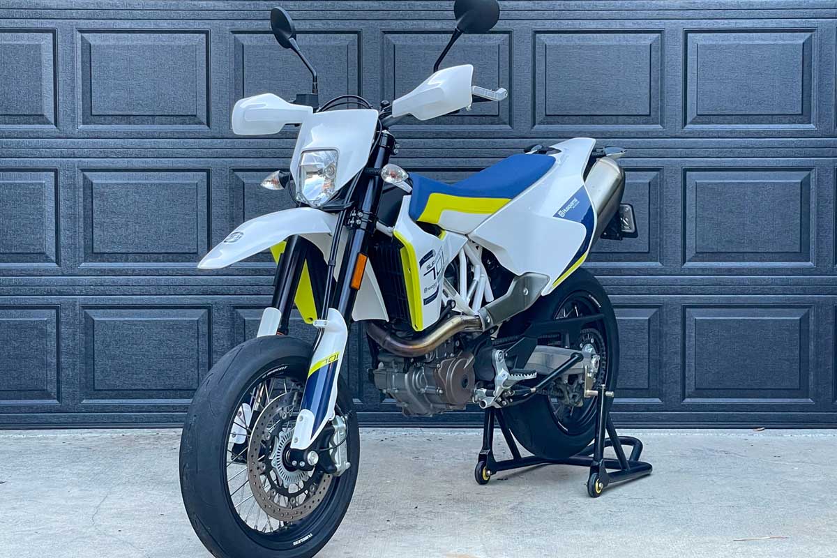 Que vaut la 701 supermoto husqvarna ?
