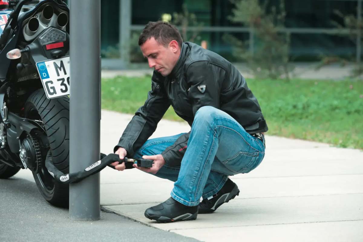 Les types d’antivol moto homologué pour l’assurance